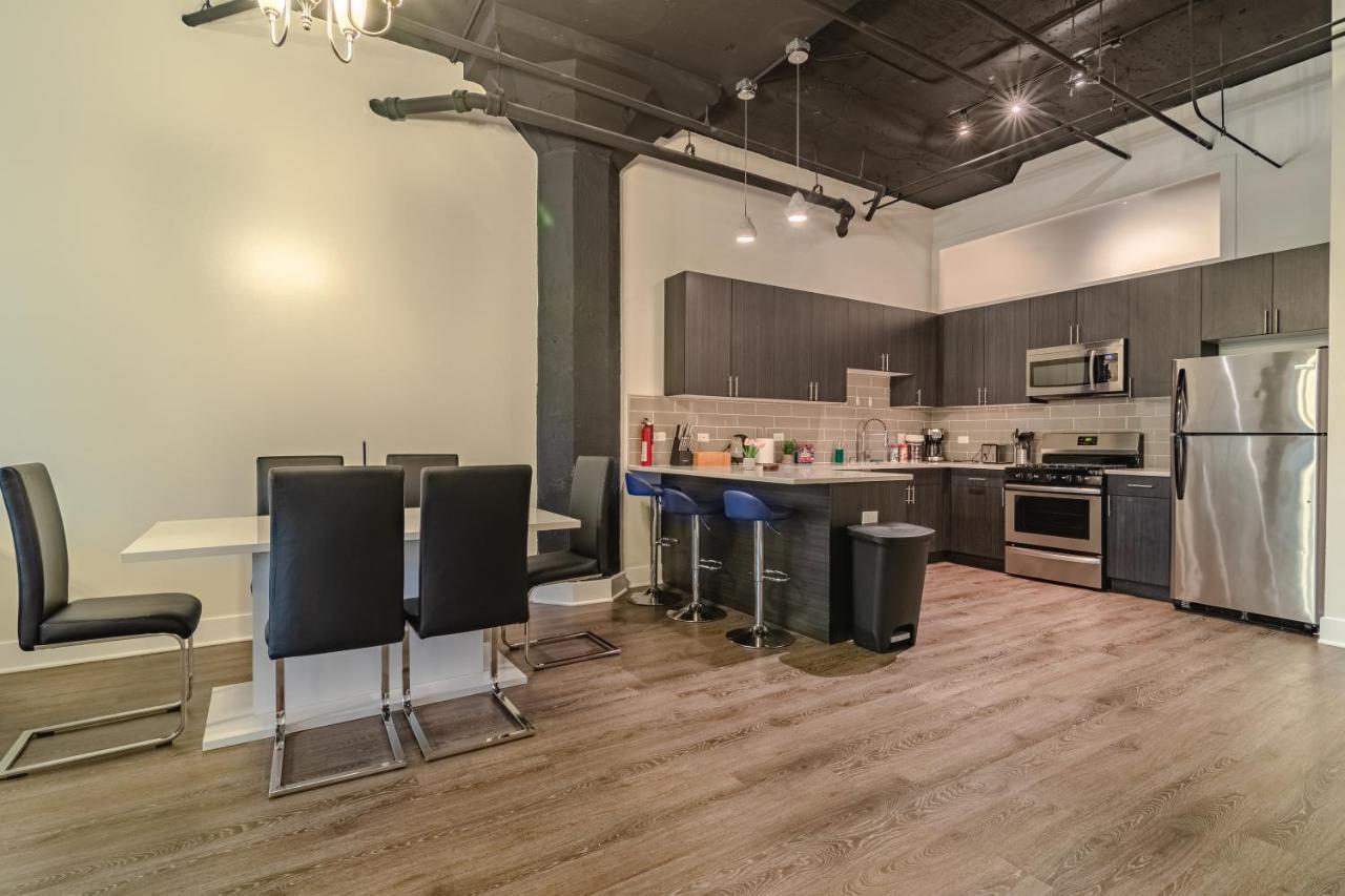 Ideal 3Br Business Or Leisure Rental In Chicago Fully Stocked Kitchen & Fast Internet With Optional Parking Near Soldier Field, Grant Park & Mccormick Place 芝加哥 外观 照片