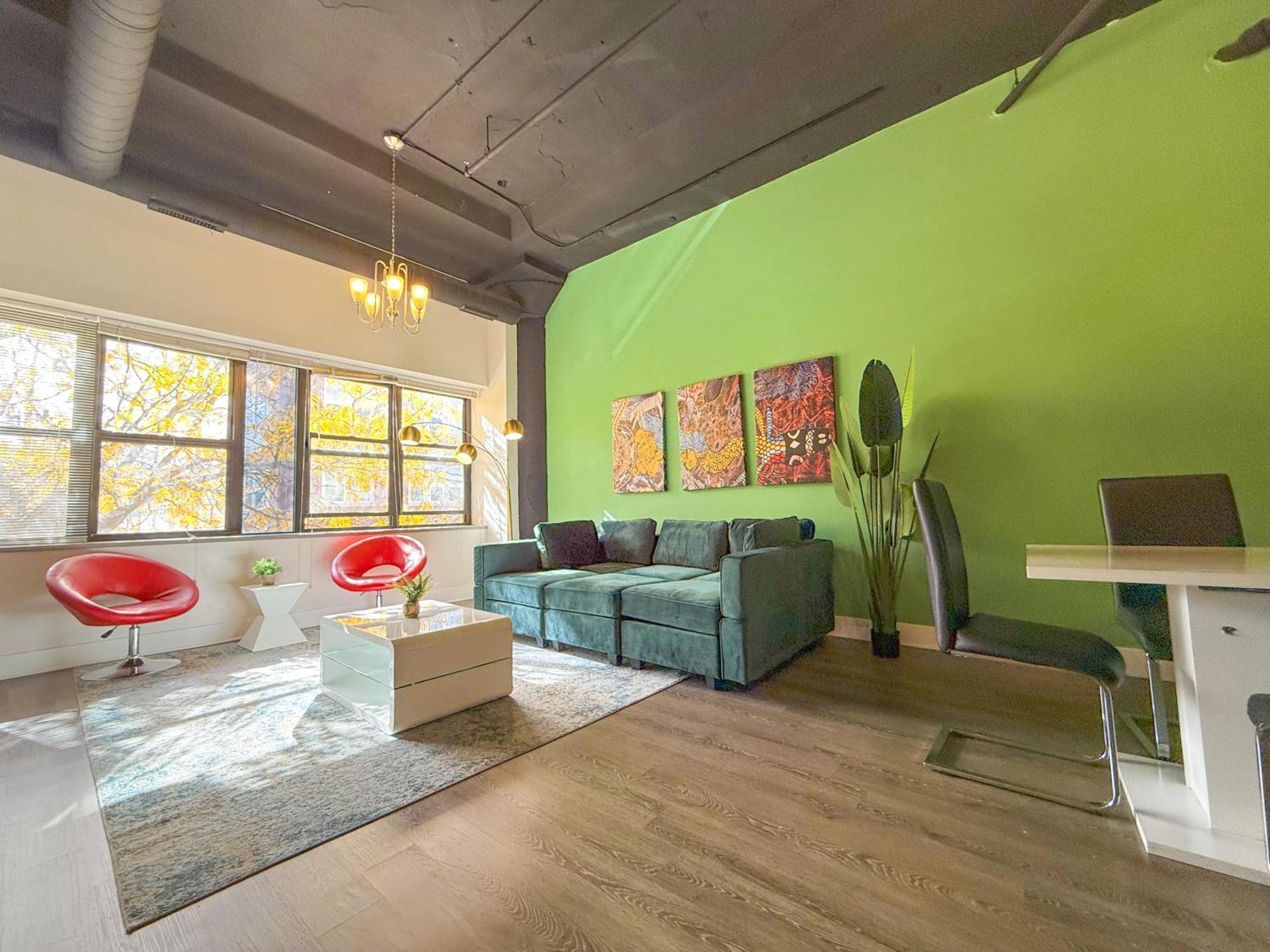 Ideal 3Br Business Or Leisure Rental In Chicago Fully Stocked Kitchen & Fast Internet With Optional Parking Near Soldier Field, Grant Park & Mccormick Place 芝加哥 外观 照片